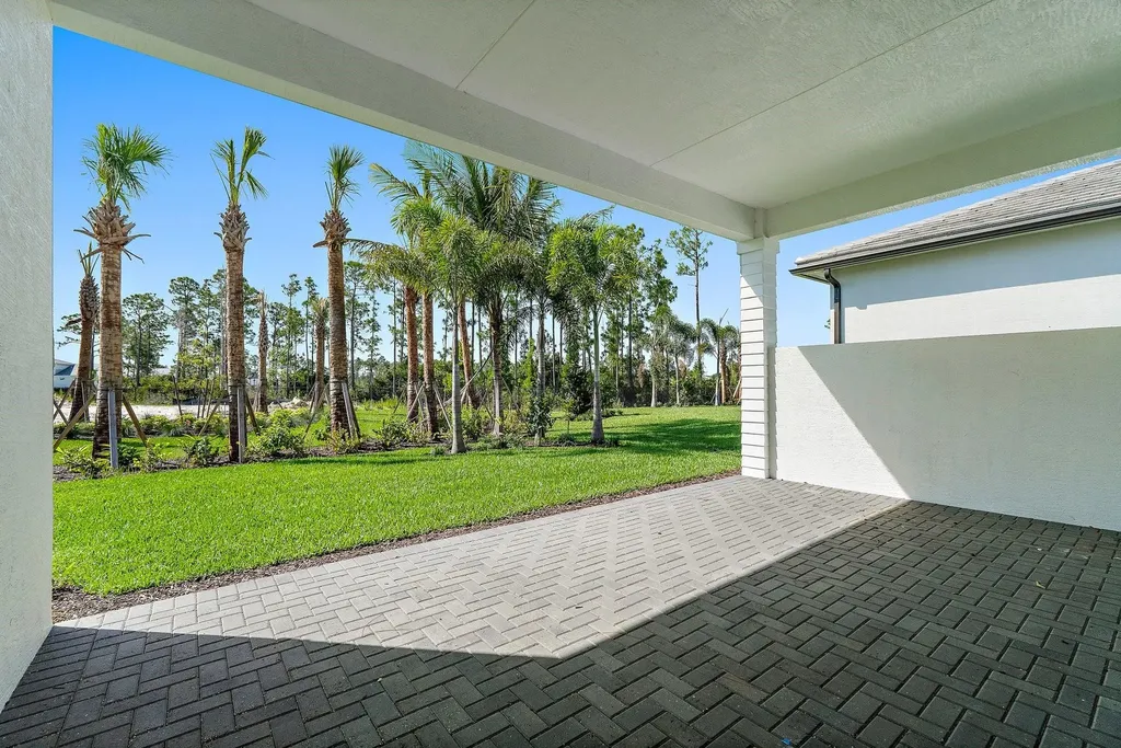 9607 St Germain Drive Palm Beach Gardens FL 33412