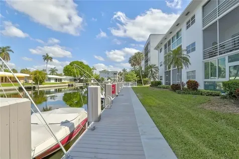 1461 S Ocean Boulevard Lauderdale By The Sea FL 33062