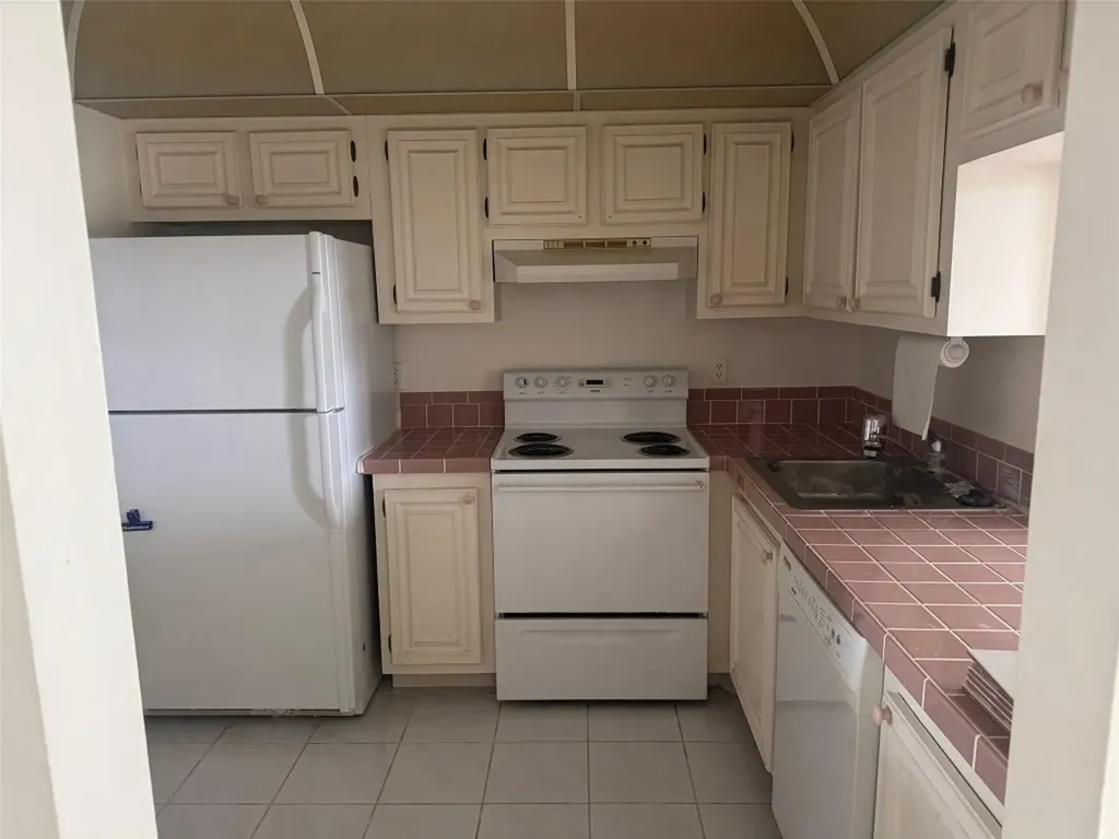5301 NW 2nd Avenue Boca Raton FL 33487