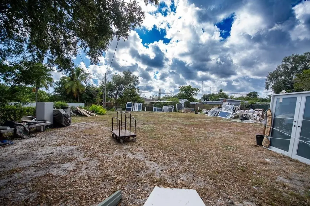 5738 W Hallandale Beach Boulevard West Park FL 33023