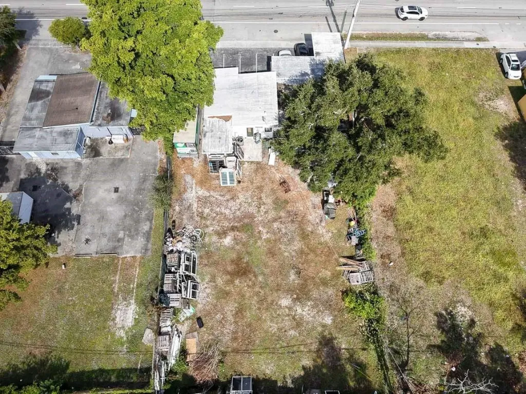 5738 W Hallandale Beach Boulevard West Park FL 33023