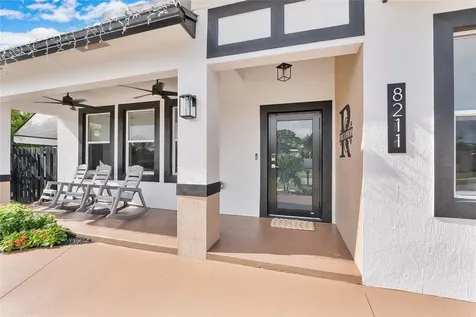 8211 NW 74th Avenue Tamarac FL 33321