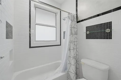 4480 NW 42nd Terrace Coconut Creek FL 33073