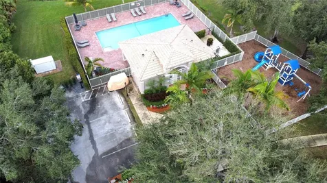 4480 NW 42nd Terrace Coconut Creek FL 33073