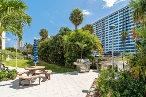 3200 NE 36th Street Fort Lauderdale FL 33308