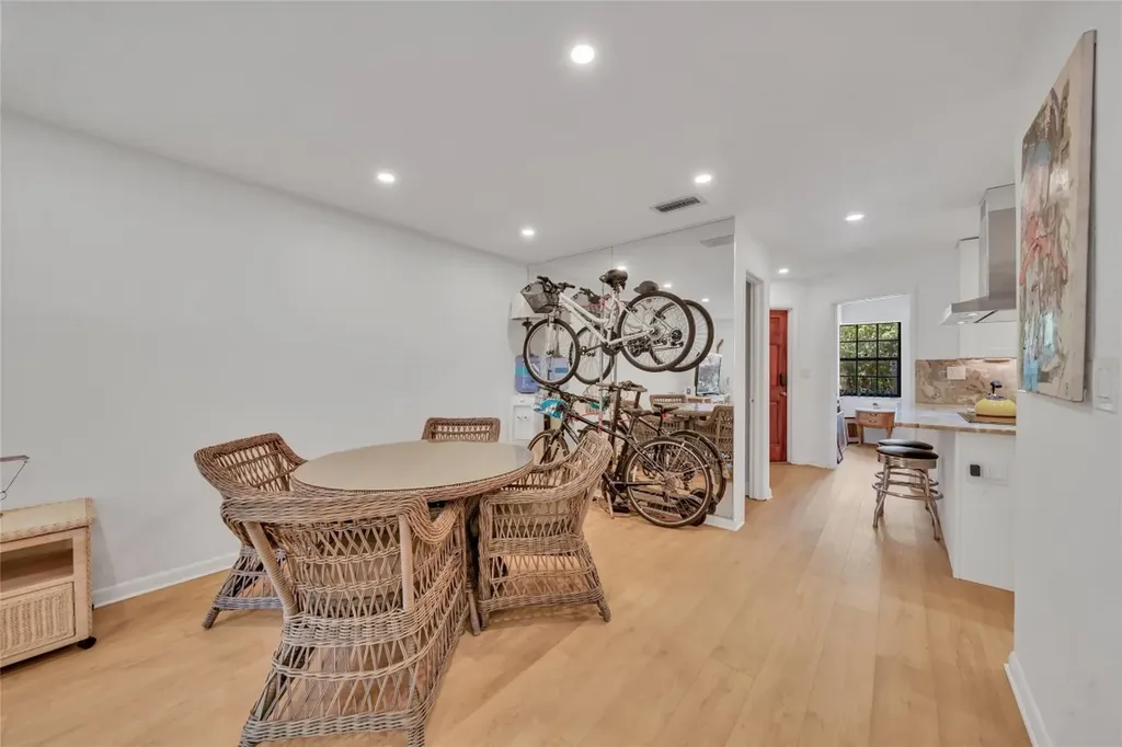 200 NE 17th Court Fort Lauderdale FL 33305