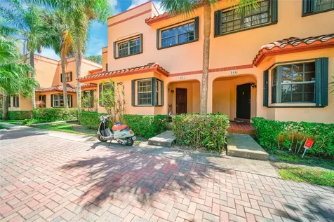 200 NE 17th Court Fort Lauderdale FL 33305