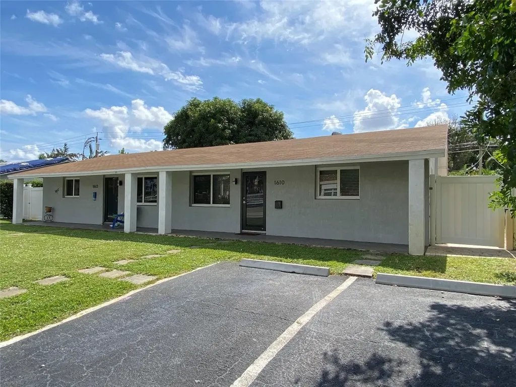 1610 NE 62nd Street Fort Lauderdale FL 33334