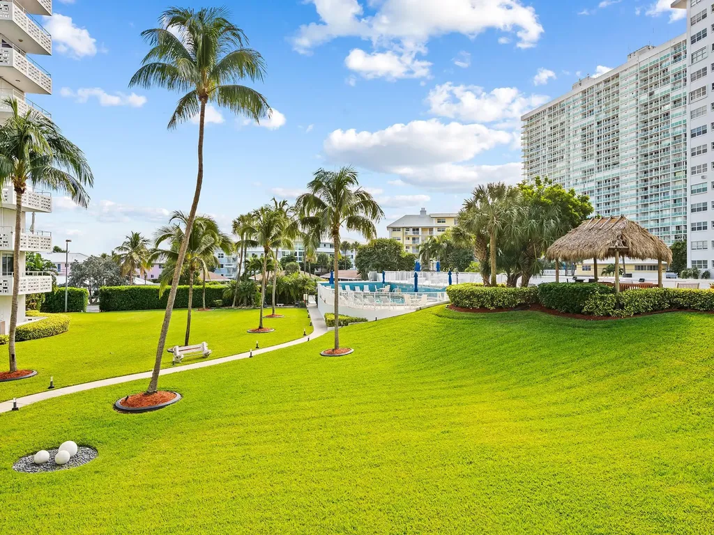 1900 S Ocean Drive Fort Lauderdale FL 33316