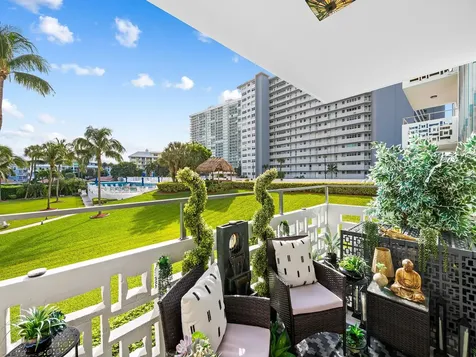 1900 S Ocean Drive Fort Lauderdale FL 33316