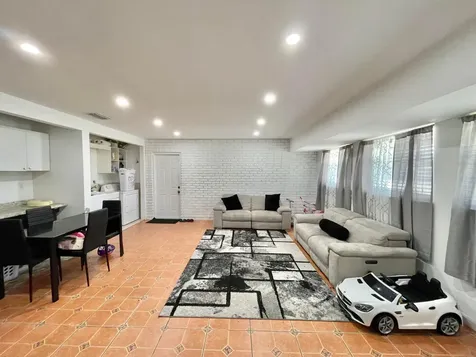 1478 NE 56th Street Fort Lauderdale FL 33334