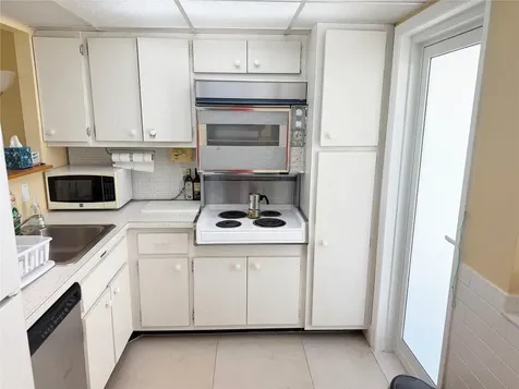 201 N Ocean Boulevard Pompano Beach FL 33062