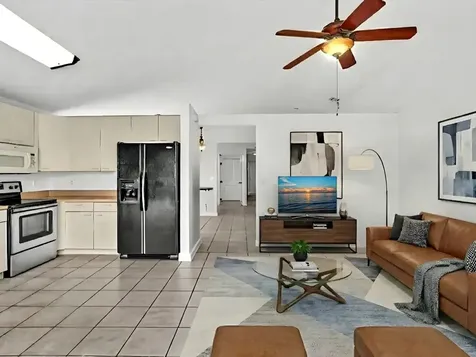 15817 4th Court Pembroke Pines FL 33028