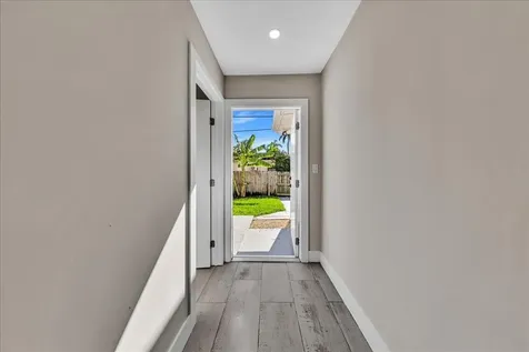 1004 Johnson Street Hollywood FL 33019