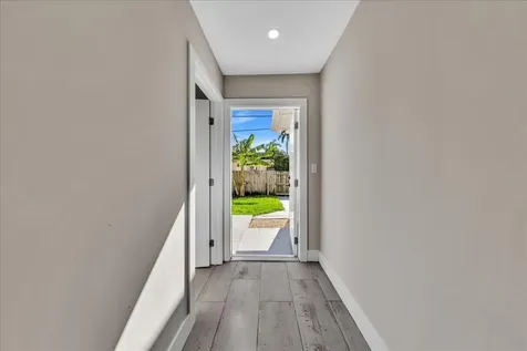 1004 Johnson Street Hollywood FL 33019