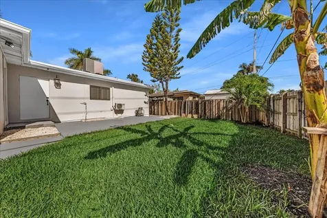1004 Johnson Street Hollywood FL 33019