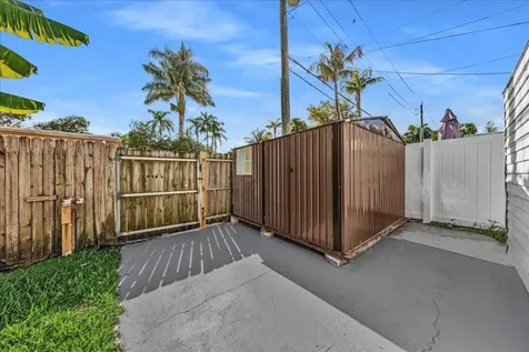 1004 Johnson Street Hollywood FL 33019