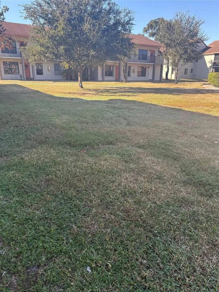 5492 Courtyard Drive Margate FL 33063
