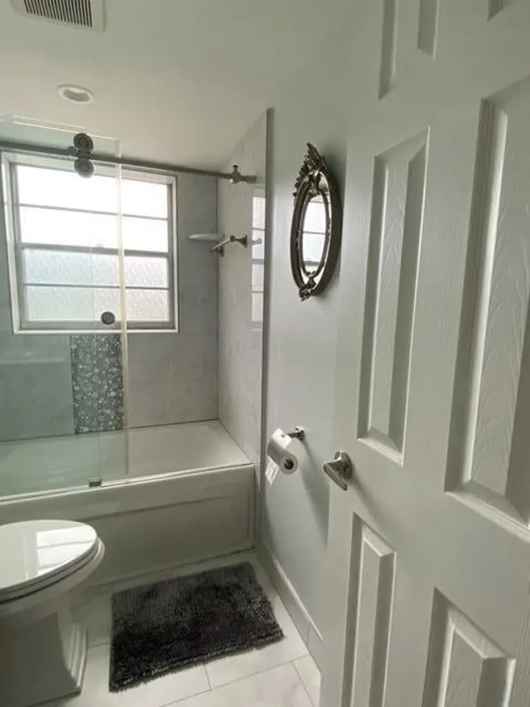321 Durham J Deerfield Beach FL 33442