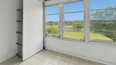 101 SW 132nd Way Hollywood FL 33027