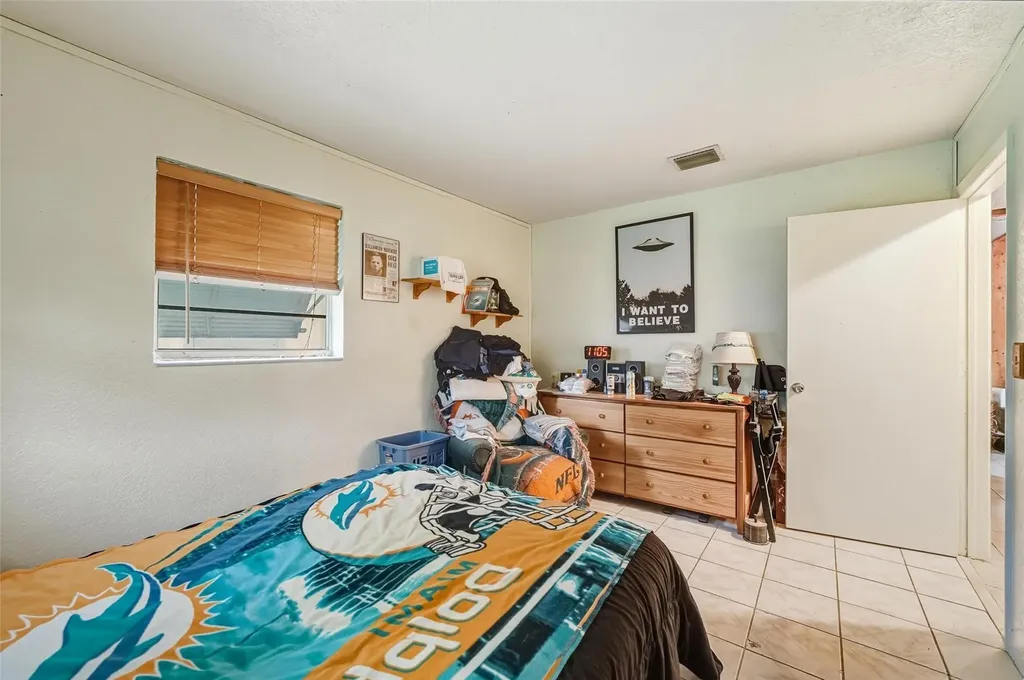 5711 SW 37th Court Davie FL 33314
