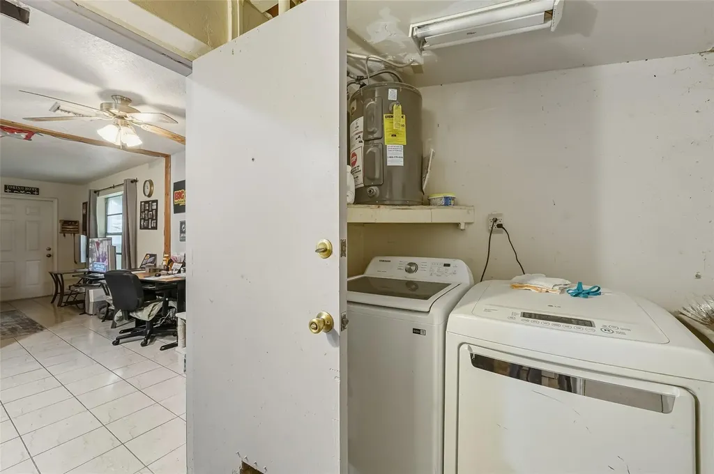 5711 SW 37th Court Davie FL 33314