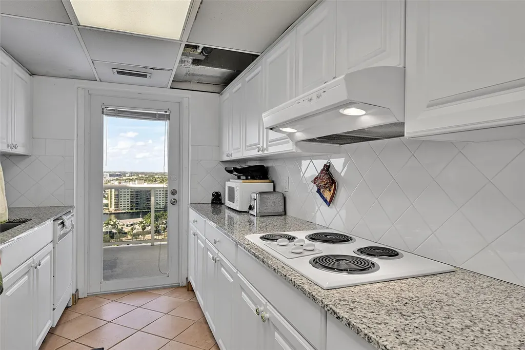 2841 N Ocean Boulevard Fort Lauderdale FL 33308