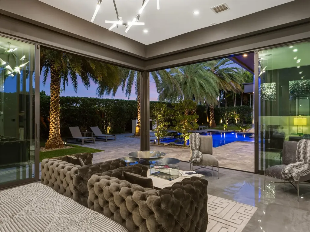 2213 NE 37th Drive Fort Lauderdale FL 33308