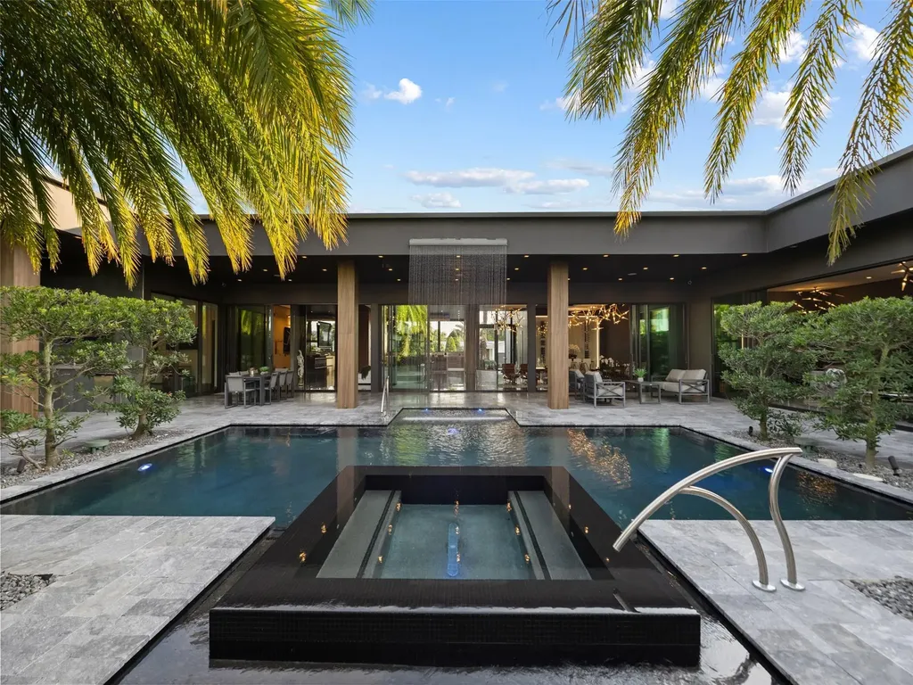 2213 NE 37th Drive Fort Lauderdale FL 33308