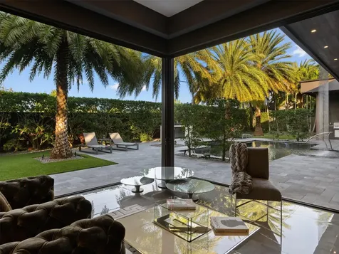 2213 NE 37th Drive Fort Lauderdale FL 33308