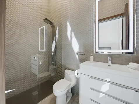 2213 NE 37th Drive Fort Lauderdale FL 33308