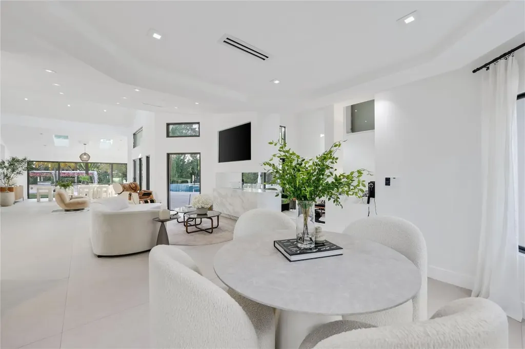 5251 NW 80th Terrace Parkland FL 33067