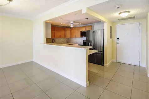2500 Parkview Drive Hallandale Beach FL 33009