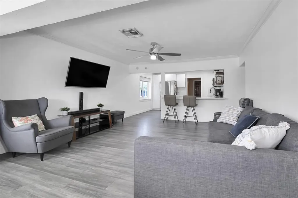 2535 Sherman Street Hollywood FL 33020