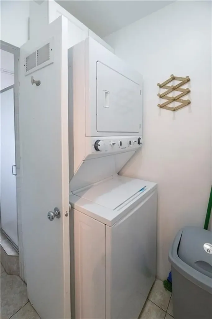 2613-2615 NE 33rd Avenue Fort Lauderdale FL 33308