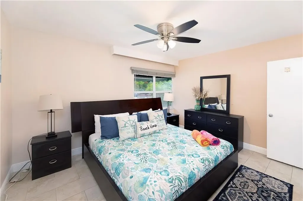 2613-2615 NE 33rd Avenue Fort Lauderdale FL 33308