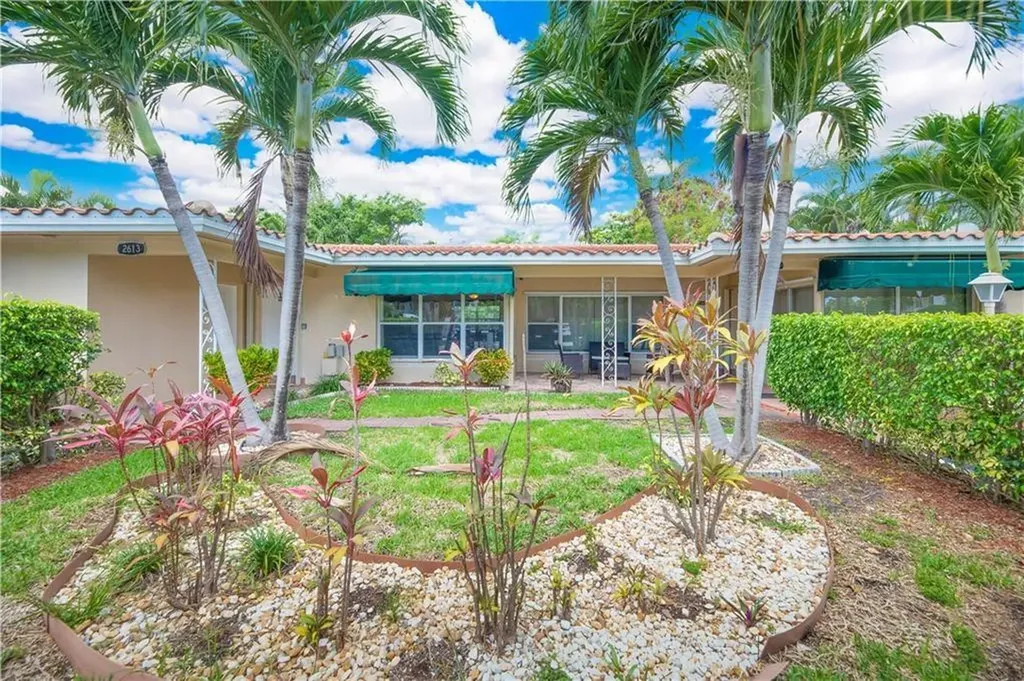 2613-2615 NE 33rd Avenue Fort Lauderdale FL 33308