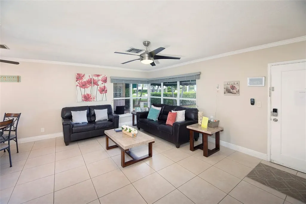 2613-2615 NE 33rd Avenue Fort Lauderdale FL 33308