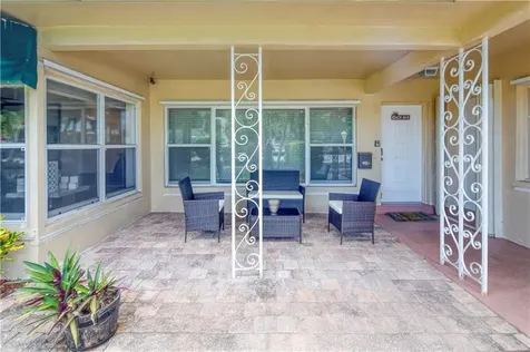 2613-2615 NE 33rd Avenue Fort Lauderdale FL 33308