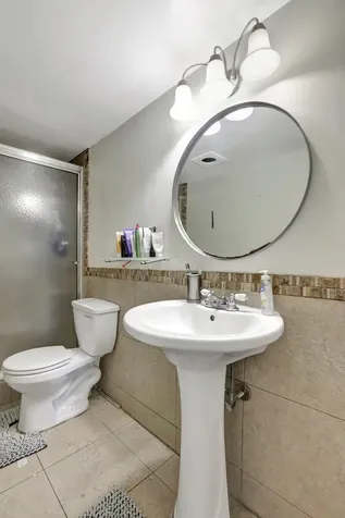 5570 NW 44th Street Lauderhill FL 33319