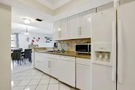 5570 NW 44th Street Lauderhill FL 33319
