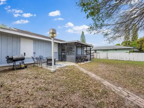 121 NW Doreen Street Port St Lucie FL 34983