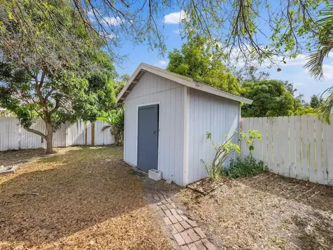 121 NW Doreen Street Port St Lucie FL 34983