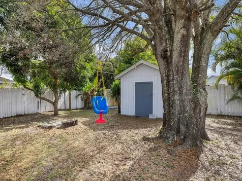 121 NW Doreen Street Port St Lucie FL 34983