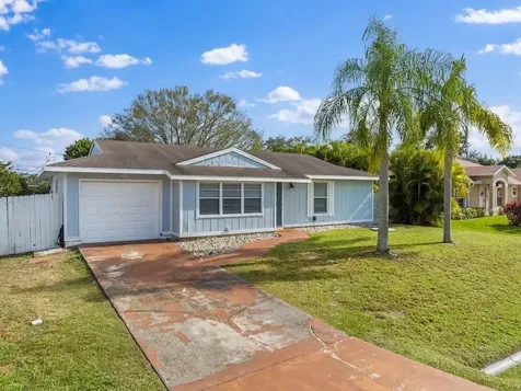 121 NW Doreen Street Port St Lucie FL 34983