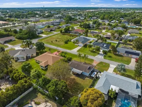 121 NW Doreen Street Port St Lucie FL 34983