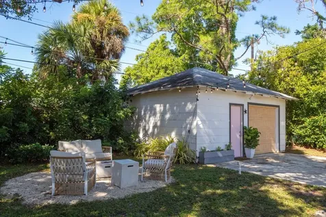 1645 34th Avenue Vero Beach FL 32960