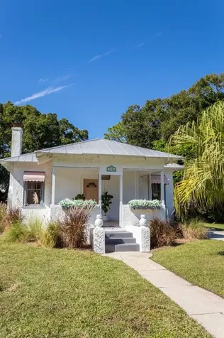 1645 34th Avenue Vero Beach FL 32960