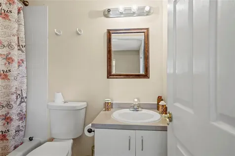 140 Royal Palm Court Plantation FL 33317