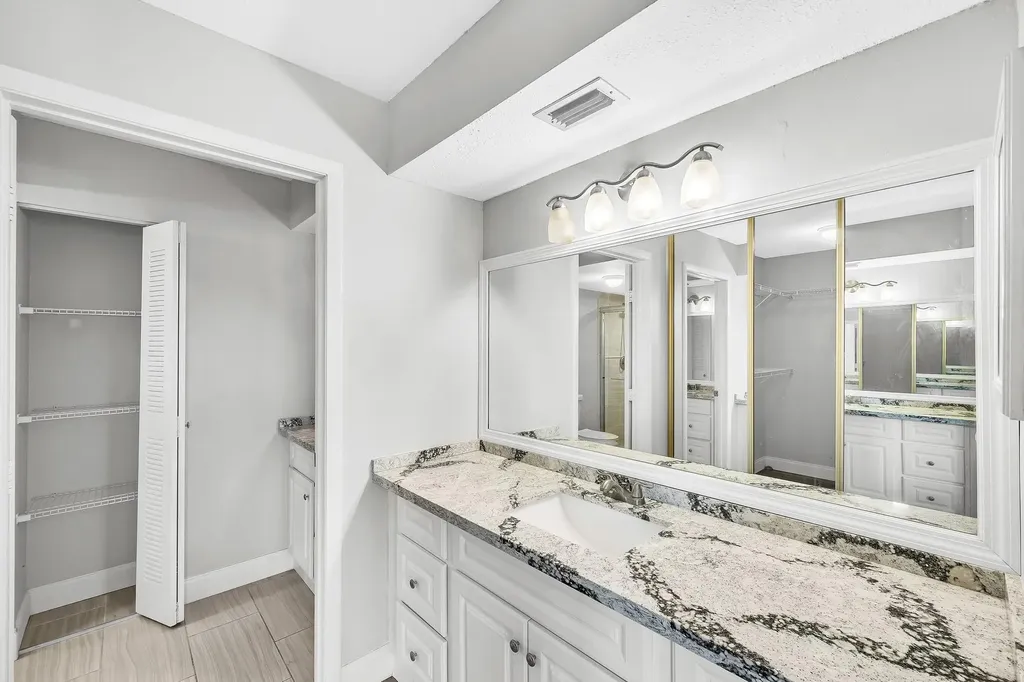 14307 Bedford Drive Delray Beach FL 33446